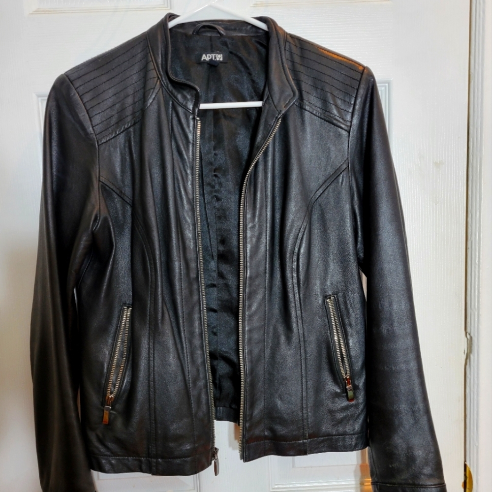 Real Leather Jacket, Apt 9., Size small